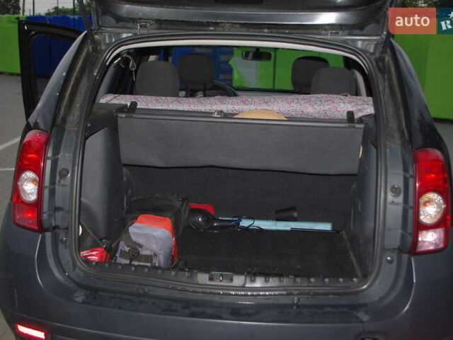 Чорний Дачія Duster, об'ємом двигуна 1.5 л та пробігом 235 тис. км за 8500 $, фото 20 на Automoto.ua