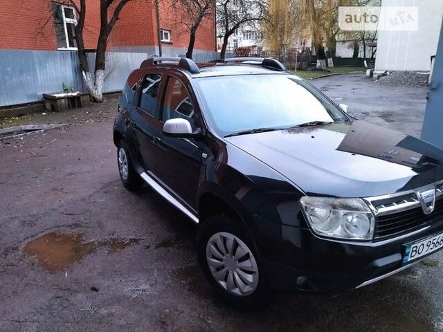 Чорний Дачія Duster, об'ємом двигуна 1.6 л та пробігом 200 тис. км за 8100 $, фото 4 на Automoto.ua