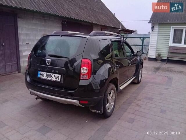 Черный Дачия Duster, объемом двигателя 1.6 л и пробегом 238 тыс. км за 9100 $, фото 2 на Automoto.ua