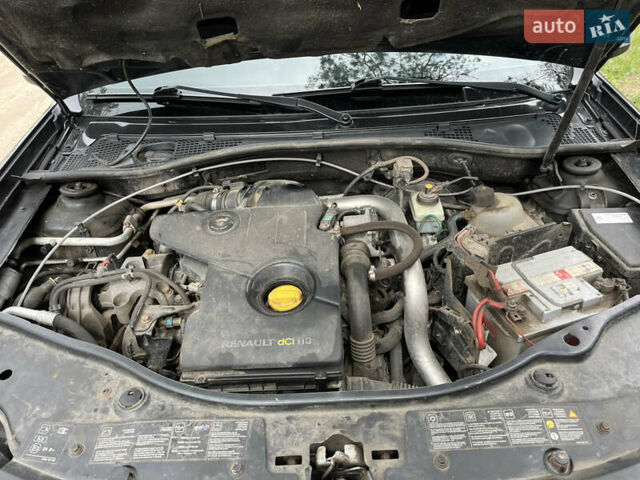 Чорний Дачія Duster, об'ємом двигуна 1.46 л та пробігом 220 тис. км за 7900 $, фото 8 на Automoto.ua