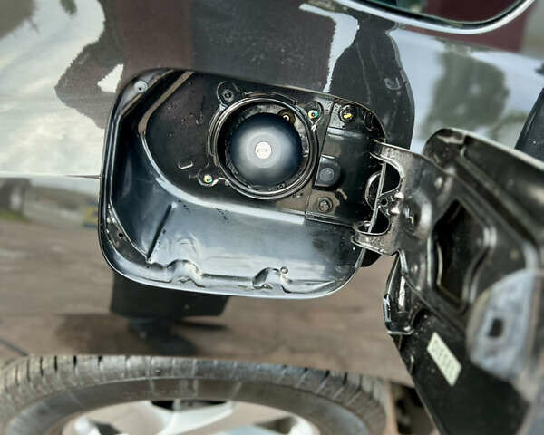 Черный Дачия Duster, объемом двигателя 1.5 л и пробегом 180 тыс. км за 9150 $, фото 29 на Automoto.ua
