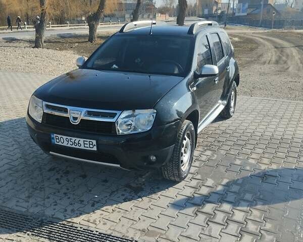 Черный Дачия Duster, объемом двигателя 1.6 л и пробегом 229 тыс. км за 8200 $, фото 2 на Automoto.ua