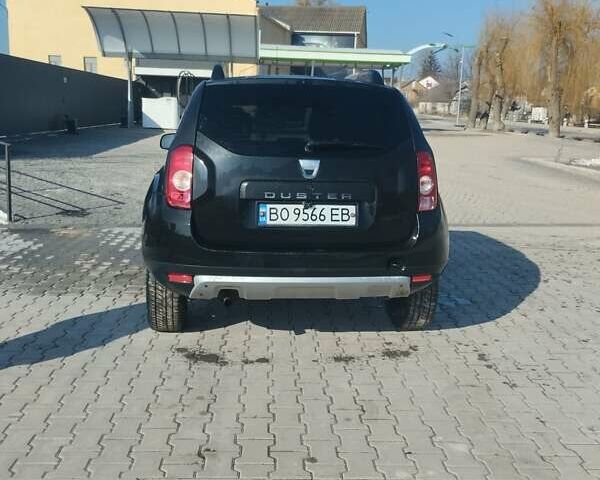 Черный Дачия Duster, объемом двигателя 1.6 л и пробегом 229 тыс. км за 8200 $, фото 4 на Automoto.ua