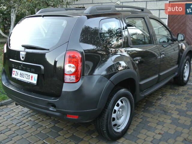 Черный Дачия Duster, объемом двигателя 1.6 л и пробегом 137 тыс. км за 9500 $, фото 5 на Automoto.ua