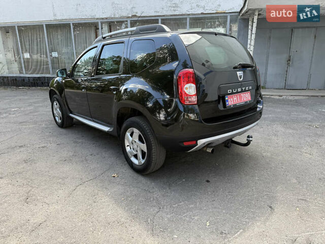 Черный Дачия Duster, объемом двигателя 1.6 л и пробегом 219 тыс. км за 8700 $, фото 2 на Automoto.ua