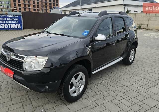 Черный Дачия Duster, объемом двигателя 1.6 л и пробегом 194 тыс. км за 8700 $, фото 3 на Automoto.ua