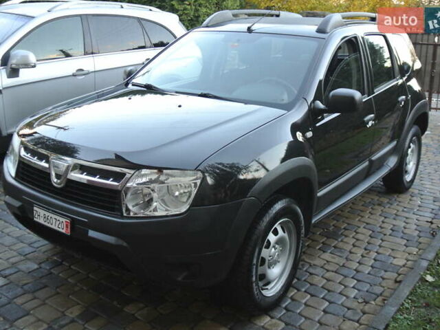 Черный Дачия Duster, объемом двигателя 1.6 л и пробегом 137 тыс. км за 9500 $, фото 2 на Automoto.ua
