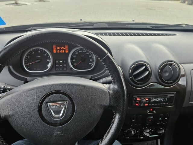 Чорний Дачія Duster, об'ємом двигуна 0 л та пробігом 194 тис. км за 8777 $, фото 4 на Automoto.ua