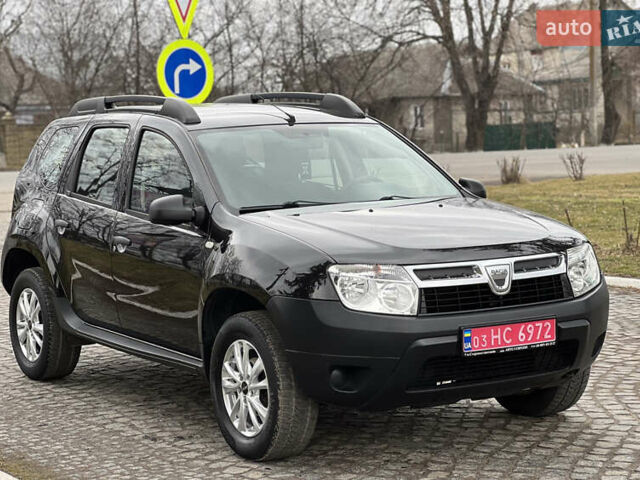 Черный Дачия Duster, объемом двигателя 1.6 л и пробегом 218 тыс. км за 9250 $, фото 1 на Automoto.ua