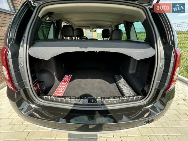 Черный Дачия Duster, объемом двигателя 1.6 л и пробегом 224 тыс. км за 9900 $, фото 10 на Automoto.ua