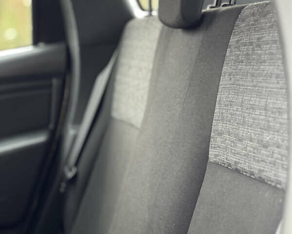 Черный Дачия Duster, объемом двигателя 1.6 л и пробегом 218 тыс. км за 9250 $, фото 28 на Automoto.ua