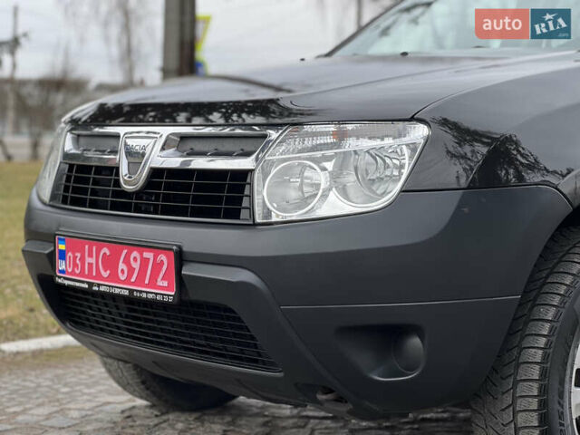 Черный Дачия Duster, объемом двигателя 1.6 л и пробегом 218 тыс. км за 9250 $, фото 8 на Automoto.ua
