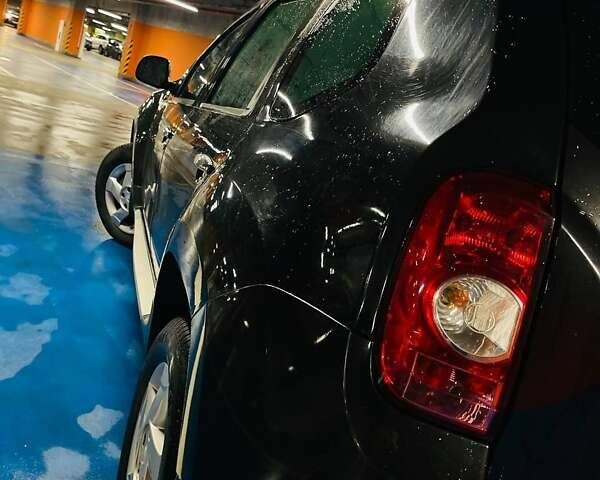 Чорний Дачія Duster, об'ємом двигуна 1.5 л та пробігом 179 тис. км за 8800 $, фото 2 на Automoto.ua