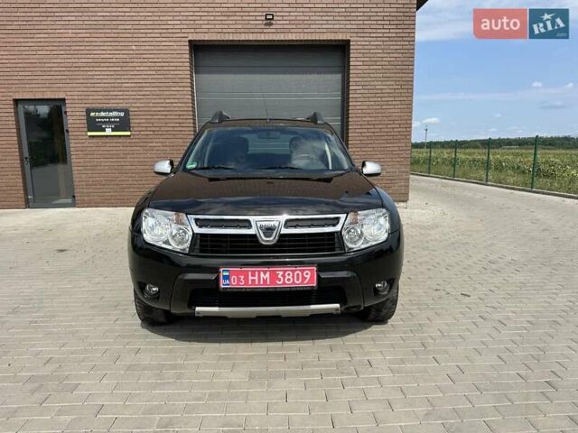 Черный Дачия Duster, объемом двигателя 1.6 л и пробегом 224 тыс. км за 9900 $, фото 1 на Automoto.ua