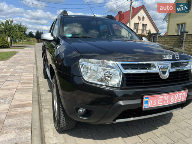 Черный Дачия Duster, объемом двигателя 1.6 л и пробегом 146 тыс. км за 10900 $, фото 4 на Automoto.ua