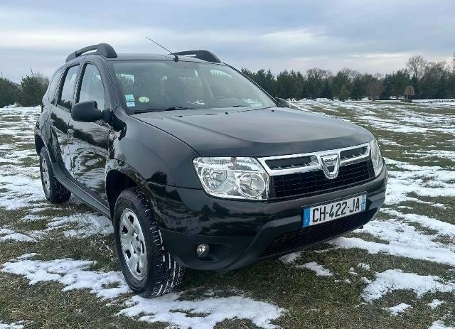 Черный Дачия Duster, объемом двигателя 1.5 л и пробегом 209 тыс. км за 5900 $, фото 1 на Automoto.ua
