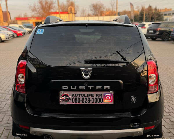 Черный Дачия Duster, объемом двигателя 1.5 л и пробегом 173 тыс. км за 8999 $, фото 4 на Automoto.ua