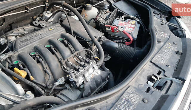 Чорний Дачія Duster, об'ємом двигуна 1.6 л та пробігом 210 тис. км за 9200 $, фото 22 на Automoto.ua