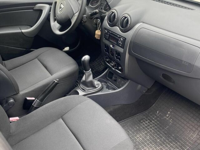 Черный Дачия Duster, объемом двигателя 1.6 л и пробегом 145 тыс. км за 9200 $, фото 15 на Automoto.ua