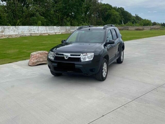 Черный Дачия Duster, объемом двигателя 1.6 л и пробегом 145 тыс. км за 9200 $, фото 10 на Automoto.ua