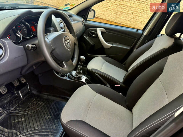Черный Дачия Duster, объемом двигателя 1.5 л и пробегом 215 тыс. км за 8899 $, фото 13 на Automoto.ua