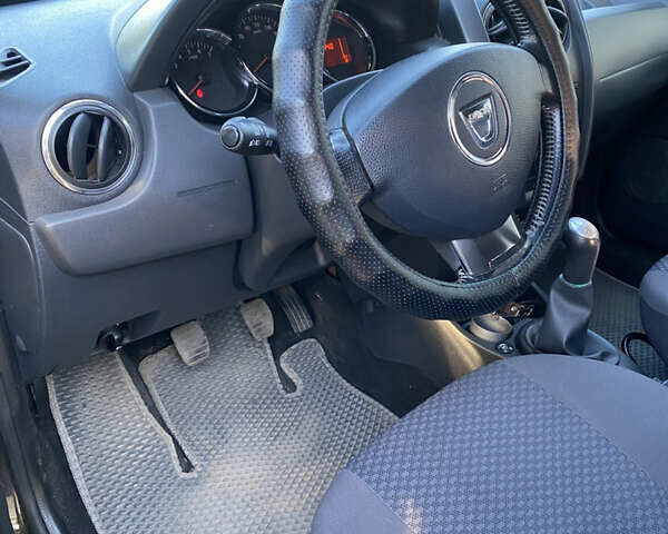 Чорний Дачія Duster, об'ємом двигуна 1.6 л та пробігом 227 тис. км за 10850 $, фото 9 на Automoto.ua