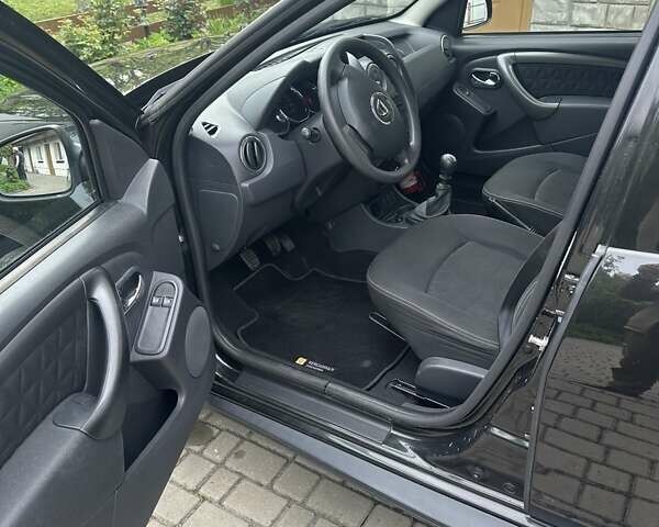 Черный Дачия Duster, объемом двигателя 1.2 л и пробегом 149 тыс. км за 8300 $, фото 22 на Automoto.ua