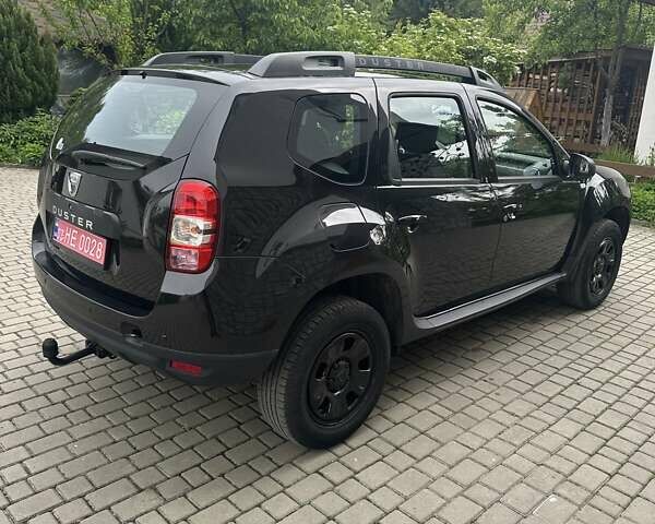 Черный Дачия Duster, объемом двигателя 1.2 л и пробегом 149 тыс. км за 8300 $, фото 1 на Automoto.ua
