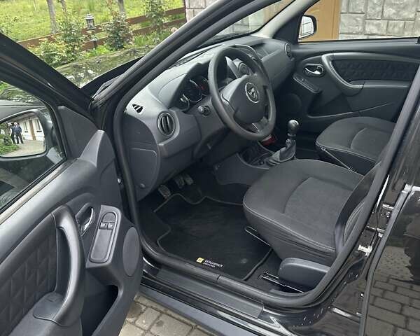 Черный Дачия Duster, объемом двигателя 1.2 л и пробегом 149 тыс. км за 8300 $, фото 23 на Automoto.ua