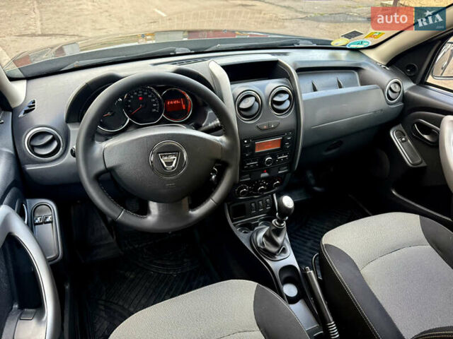 Чорний Дачія Duster, об'ємом двигуна 1.5 л та пробігом 215 тис. км за 8299 $, фото 20 на Automoto.ua