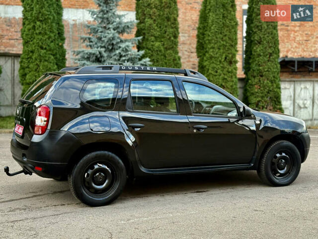 Черный Дачия Duster, объемом двигателя 1.5 л и пробегом 215 тыс. км за 9299 $, фото 5 на Automoto.ua