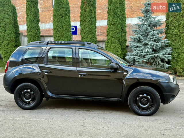 Черный Дачия Duster, объемом двигателя 1.5 л и пробегом 215 тыс. км за 9299 $, фото 4 на Automoto.ua