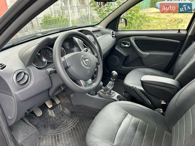 Чорний Дачія Duster, об'ємом двигуна 1.5 л та пробігом 83 тис. км за 11800 $, фото 9 на Automoto.ua