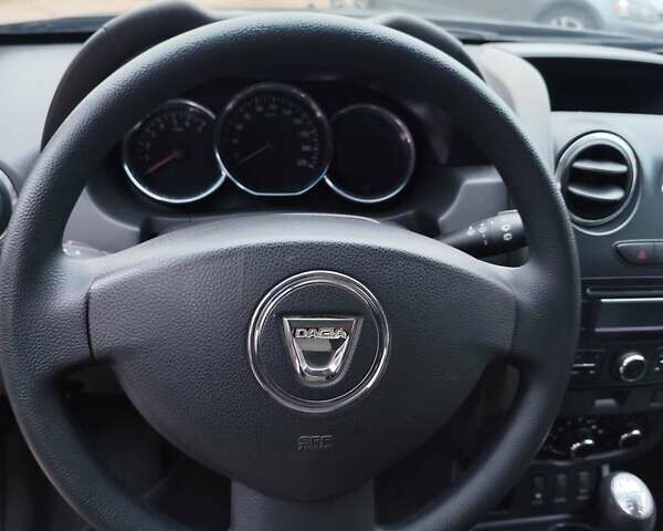 Черный Дачия Duster, объемом двигателя 1.6 л и пробегом 174 тыс. км за 9999 $, фото 22 на Automoto.ua