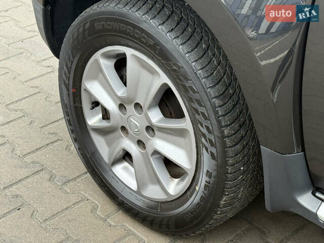 Черный Дачия Duster, объемом двигателя 1.6 л и пробегом 159 тыс. км за 10999 $, фото 20 на Automoto.ua