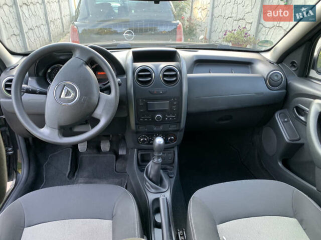 Чорний Дачія Duster, об'ємом двигуна 1.5 л та пробігом 252 тис. км за 9990 $, фото 9 на Automoto.ua