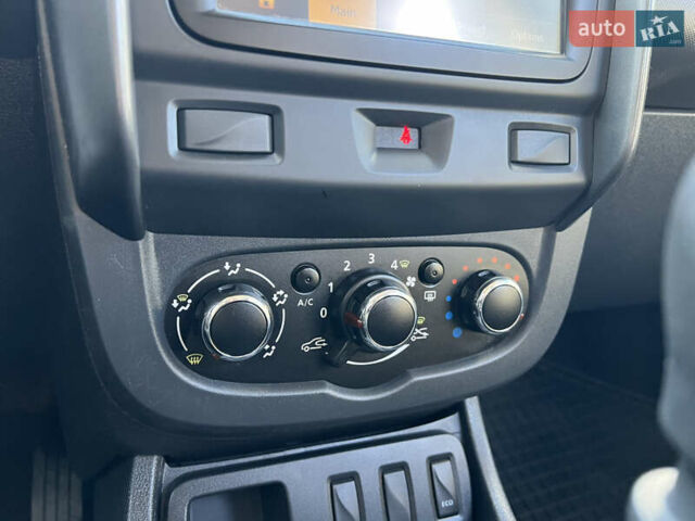 Черный Дачия Duster, объемом двигателя 1.5 л и пробегом 232 тыс. км за 9950 $, фото 44 на Automoto.ua