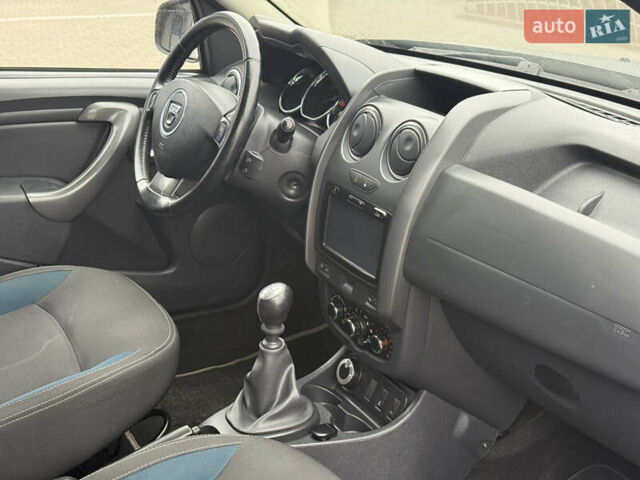 Черный Дачия Duster, объемом двигателя 1.6 л и пробегом 159 тыс. км за 10999 $, фото 41 на Automoto.ua
