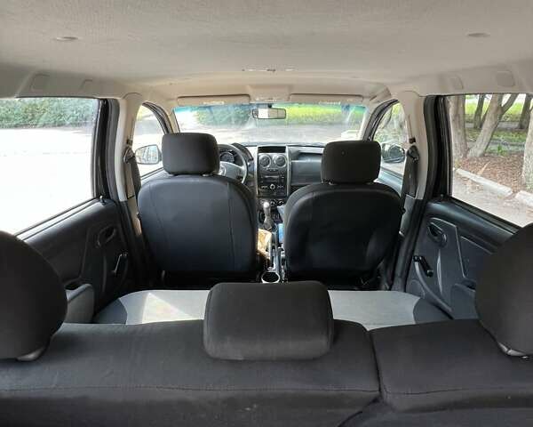 Черный Дачия Duster, объемом двигателя 1.6 л и пробегом 174 тыс. км за 9900 $, фото 74 на Automoto.ua