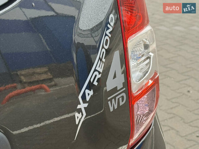 Черный Дачия Duster, объемом двигателя 1.6 л и пробегом 159 тыс. км за 10999 $, фото 24 на Automoto.ua