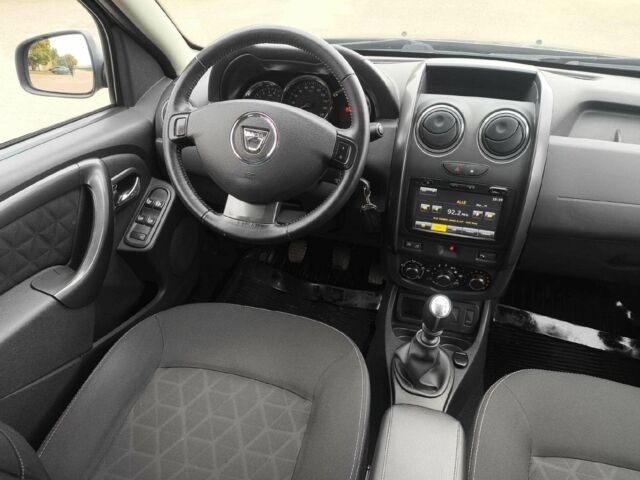 Чорний Дачія Duster, об'ємом двигуна 1.2 л та пробігом 99 тис. км за 6800 $, фото 8 на Automoto.ua