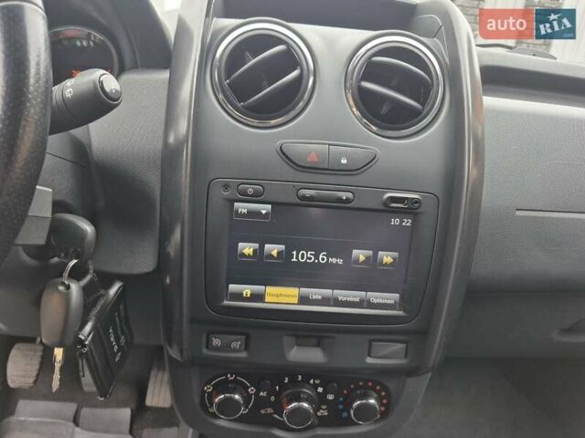 Чорний Дачія Duster, об'ємом двигуна 1.6 л та пробігом 71 тис. км за 11750 $, фото 16 на Automoto.ua