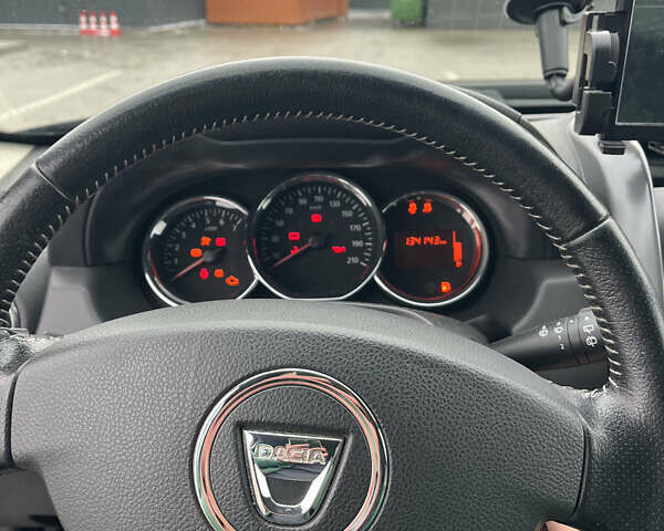 Чорний Дачія Duster, об'ємом двигуна 1.6 л та пробігом 134 тис. км за 11000 $, фото 8 на Automoto.ua
