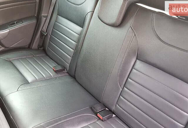 Черный Дачия Duster, объемом двигателя 1.5 л и пробегом 150 тыс. км за 11500 $, фото 32 на Automoto.ua