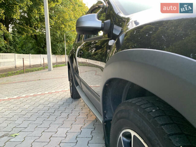 Черный Дачия Duster, объемом двигателя 1.5 л и пробегом 239 тыс. км за 11300 $, фото 13 на Automoto.ua
