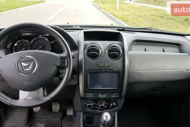 Черный Дачия Duster, объемом двигателя 1.5 л и пробегом 150 тыс. км за 11500 $, фото 26 на Automoto.ua