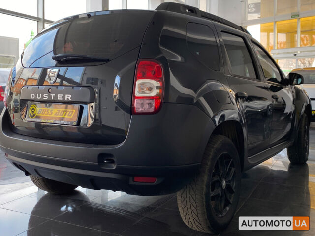 Черный Дачия Duster, объемом двигателя 1.6 л и пробегом 227 тыс. км за 9900 $, фото 2 на Automoto.ua