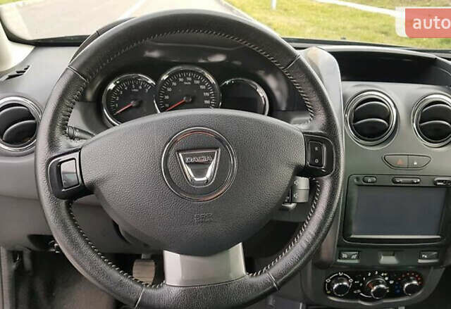 Черный Дачия Duster, объемом двигателя 1.5 л и пробегом 150 тыс. км за 11500 $, фото 23 на Automoto.ua