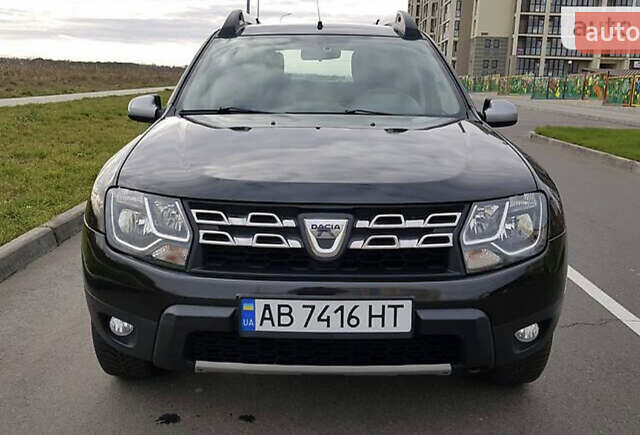 Черный Дачия Duster, объемом двигателя 1.5 л и пробегом 150 тыс. км за 11500 $, фото 2 на Automoto.ua