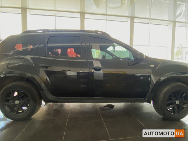 Черный Дачия Duster, объемом двигателя 1.6 л и пробегом 227 тыс. км за 9900 $, фото 1 на Automoto.ua